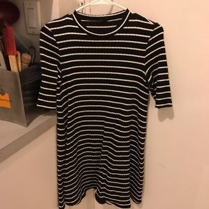 Uniqlo Black and White Striped Dress
